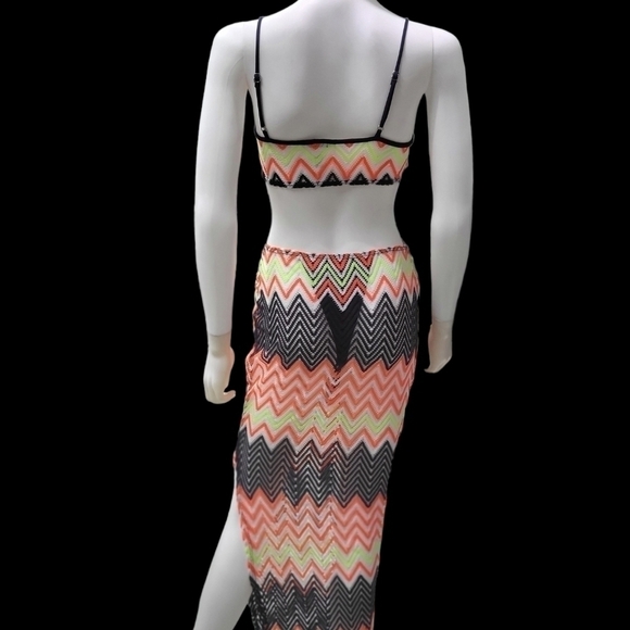 Day & Night Sleeveless Cut Out Multi Print Maxi Dress - Picture 8 of 8